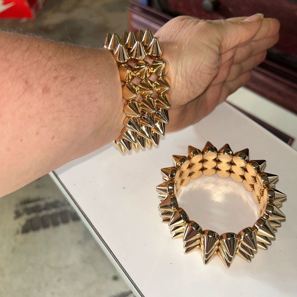 2 Gold Spiked Bracelet Unisex jewelry Edgy Rivet Cuff accessories punk goth - Picture 4 of 5